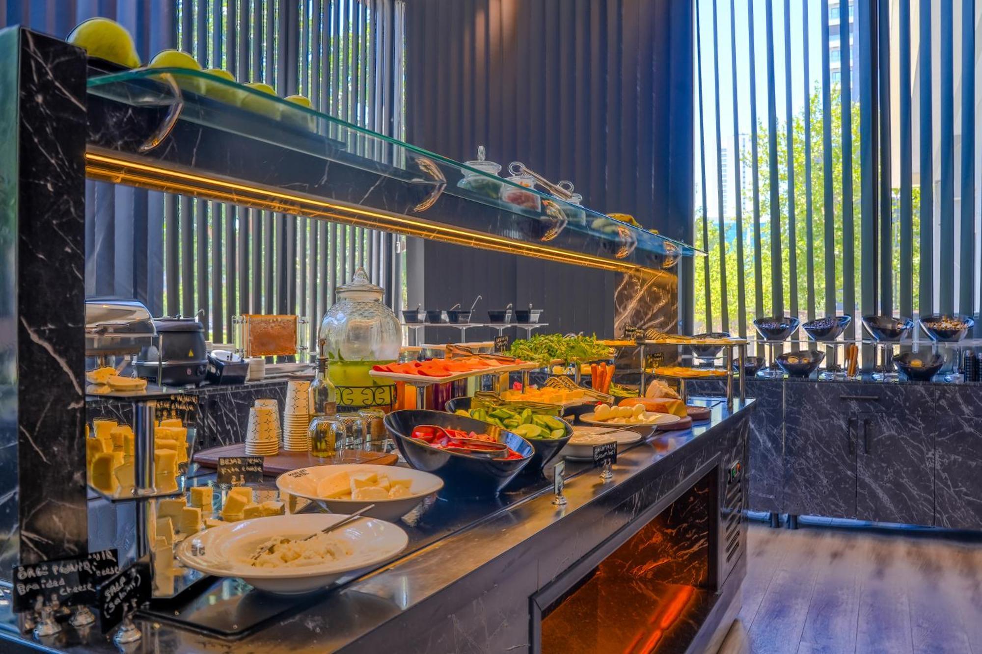 Marlen Hotel Bayrakli Izmir Zewnętrze zdjęcie