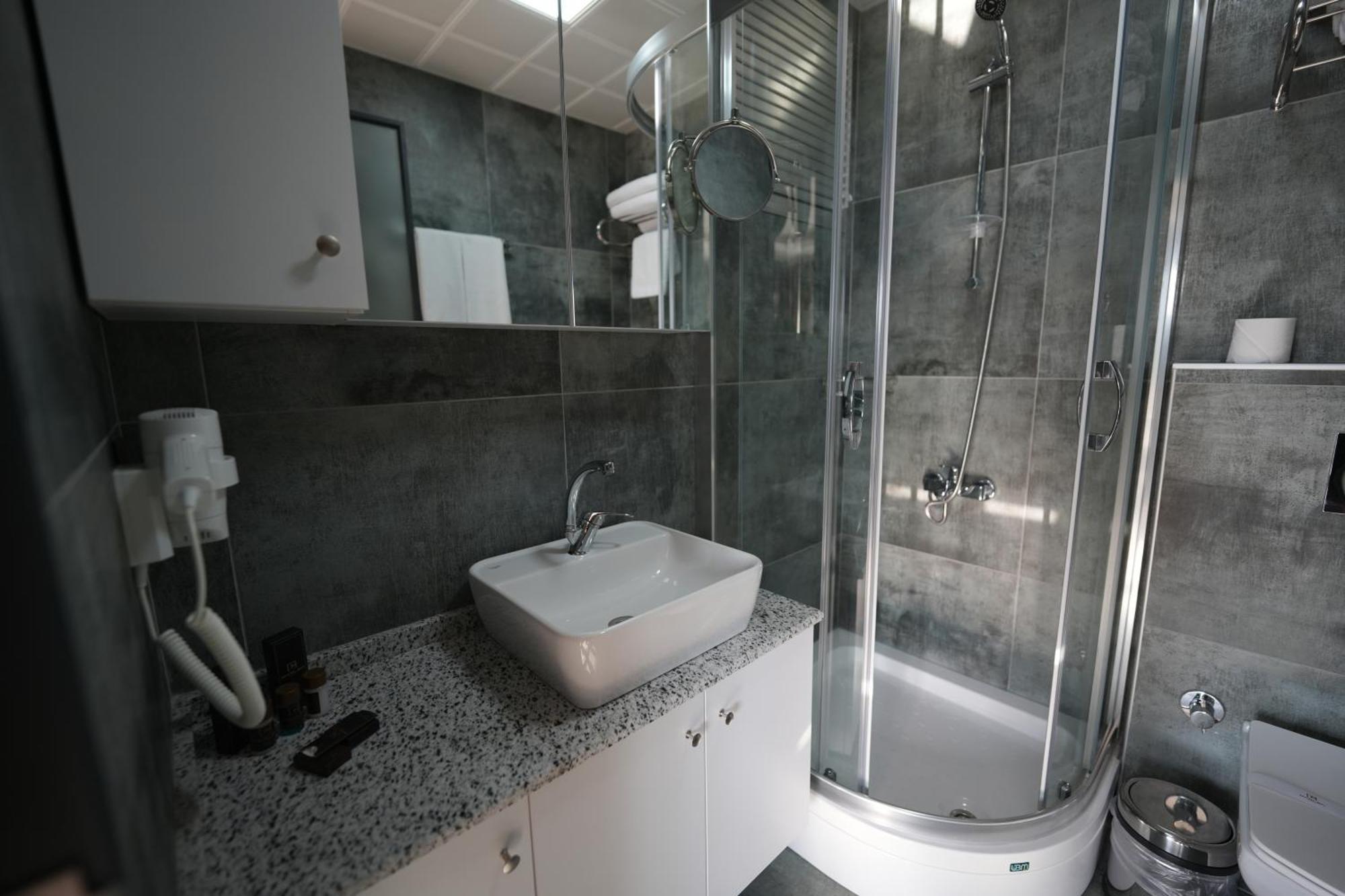 Marlen Hotel Bayrakli Izmir Zewnętrze zdjęcie